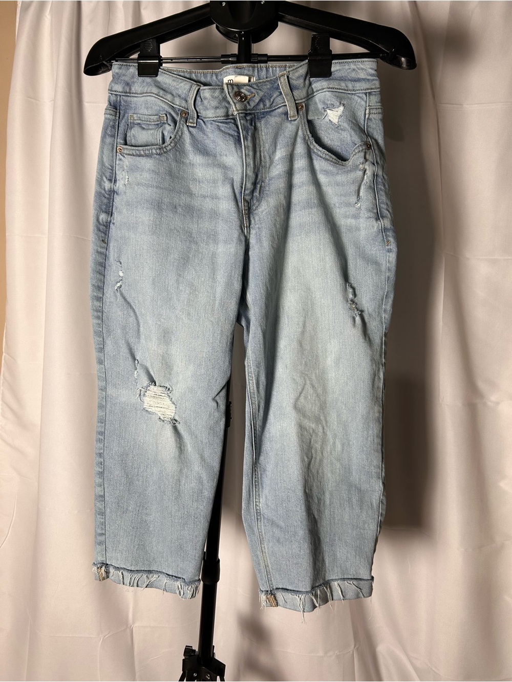 Maurices light blue cropped jeans - m jeans